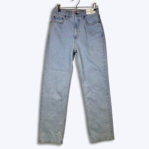 Abercrombie & Fitch Vintage Straight High Rise Jeans Women 26L/2L Light Wash NEW